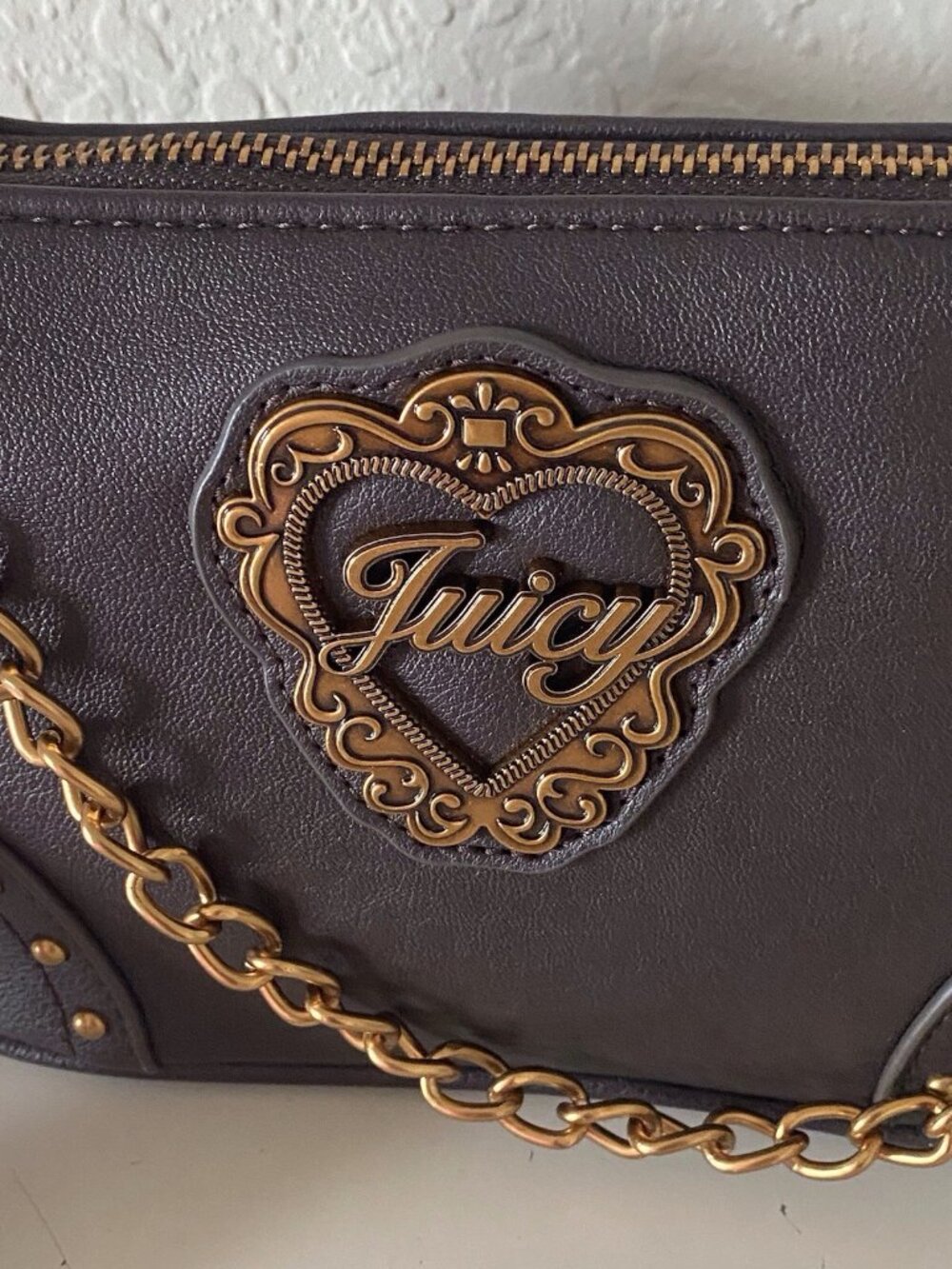 Juicy Couture In Her Juicy Era Convertible Wristlet Mini Bag Purse Chocolate NEW - Picture 3 of 14